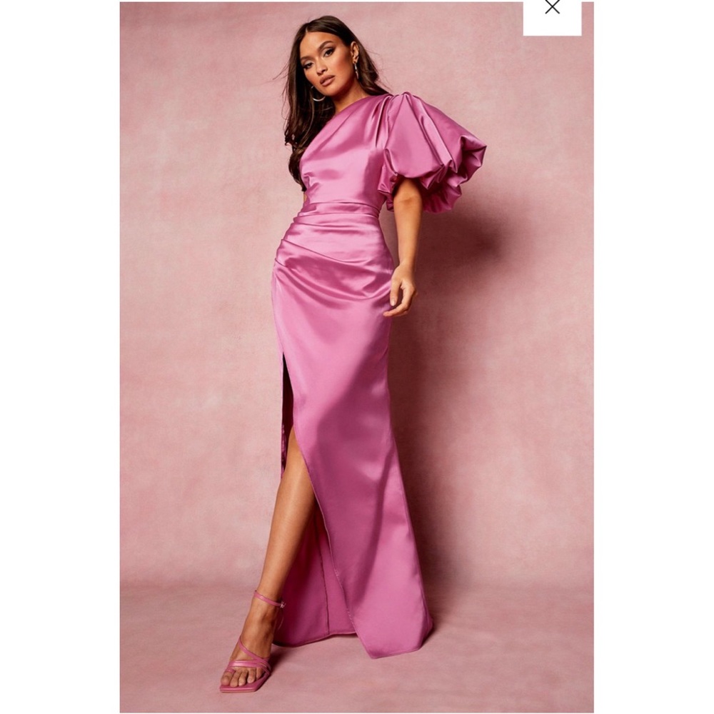 Beautiful Formal Dress!!